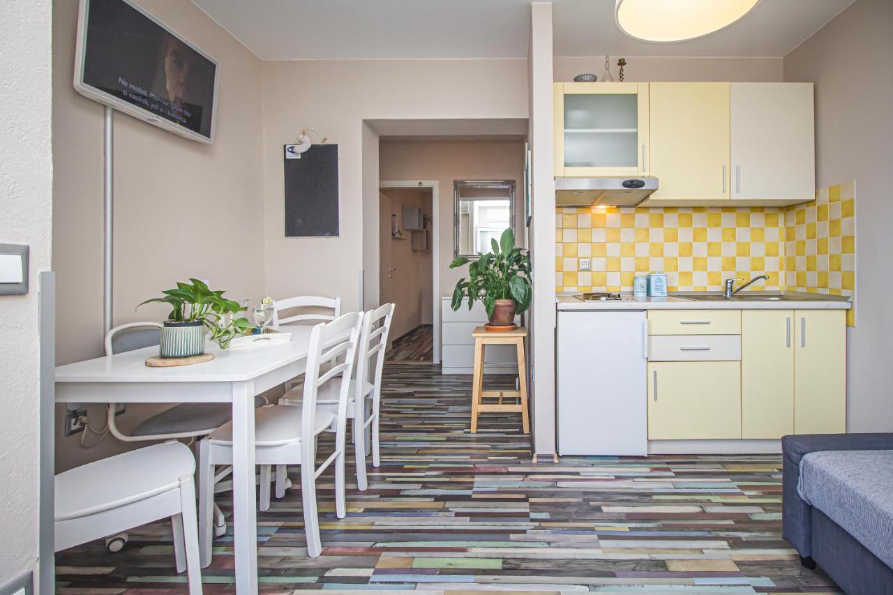 Lunarta Apartments Makarska Exterior photo